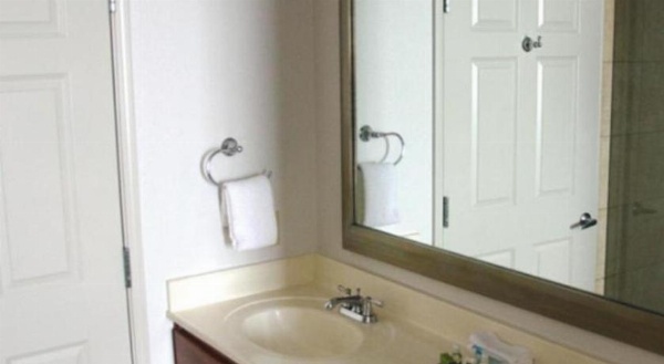 Club 36 Resort by ResortShare image 28