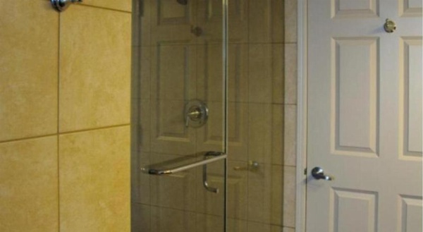 Club 36 Resort by ResortShare image 29